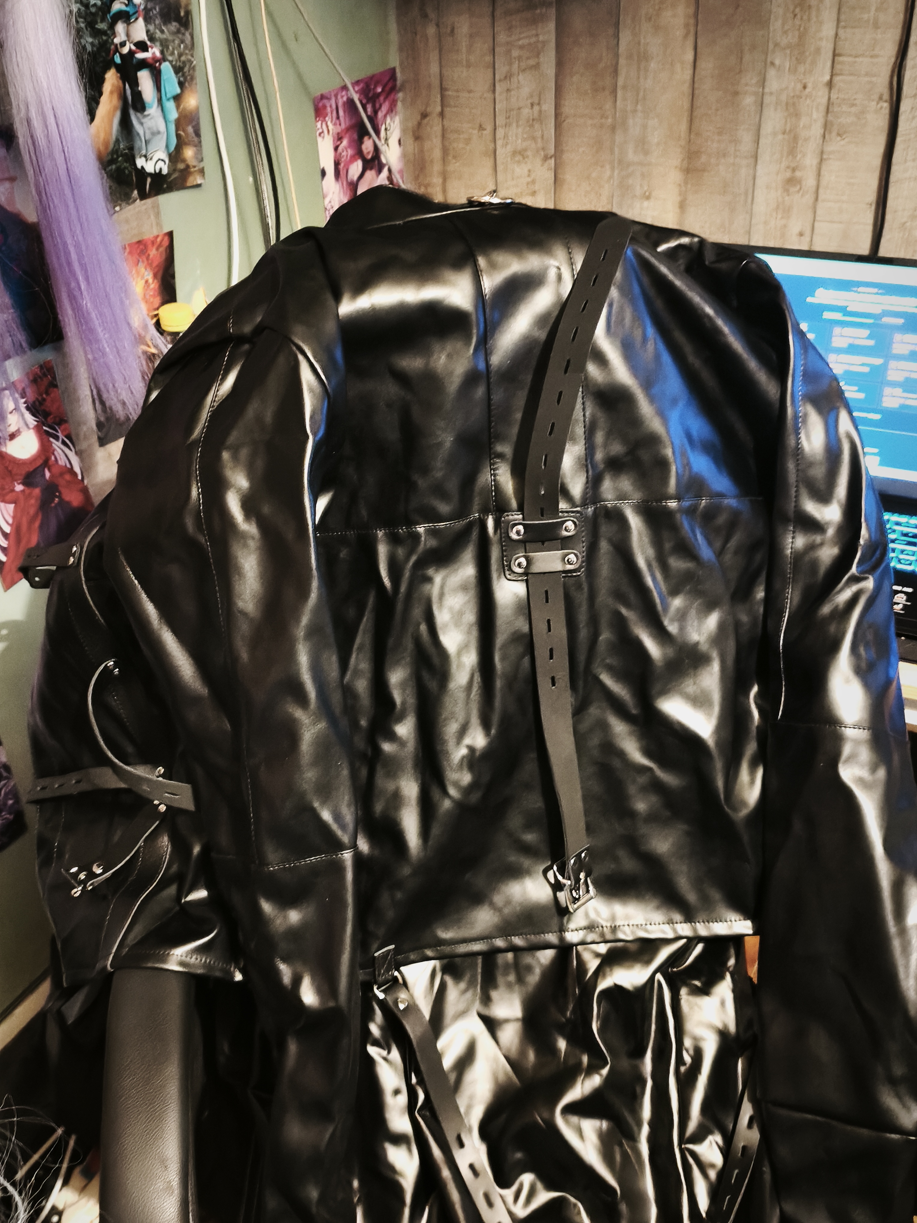 Leather straitjacket — BDSM restraint jacket with lockable straps and buckles